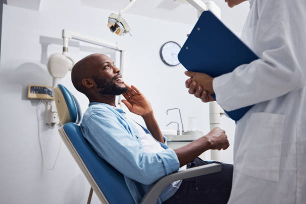 Best Emergency Tooth Extraction in Western Lake, TX