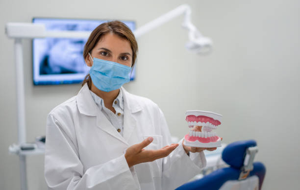 Best Emergency Tooth Extraction in Western Lake, TX